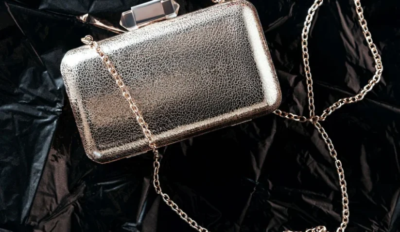 malé večerné kabelky